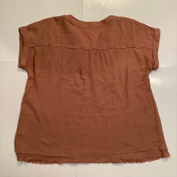 Intro Women's Coral Cotton Blouse V-Neck Top - Picture 2 of 6